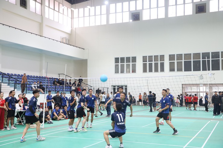 Sôi nổi Giải bóng chuyền hơi xã Quang Minh lần thứ I – năm 2025- Ảnh 3.