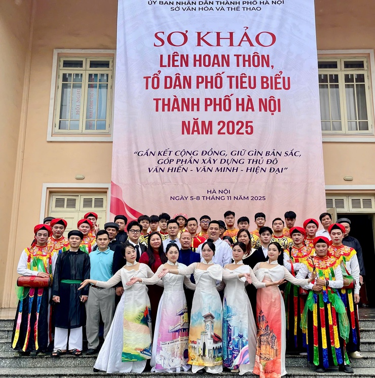 TỔ DÂN PHỐ TRIỀU KHÚC ĐẠT GIẢI BA TẠI CHUNG KHẢO LIÊN HOAN THÔN, TỔ DÂN PHỐ VĂN HÓA TIÊU BIỂU THÀNH PHỐ HÀ NỘI NĂM 2025- Ảnh 6.