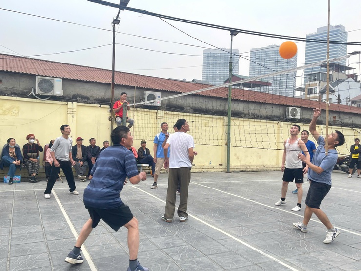 KHAI MẠC VÀ TRAO GIẢI BÓNG CHUYỀN HƠI NAM HỘI CCB XÃ VĨNH THANH NĂM 2025.- Ảnh 7.