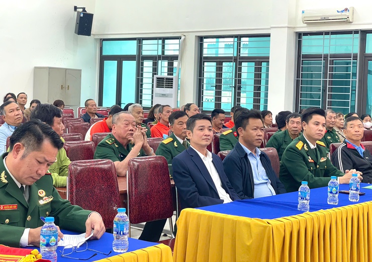 KHAI MẠC VÀ TRAO GIẢI BÓNG CHUYỀN HƠI NAM HỘI CCB XÃ VĨNH THANH NĂM 2025.- Ảnh 2.