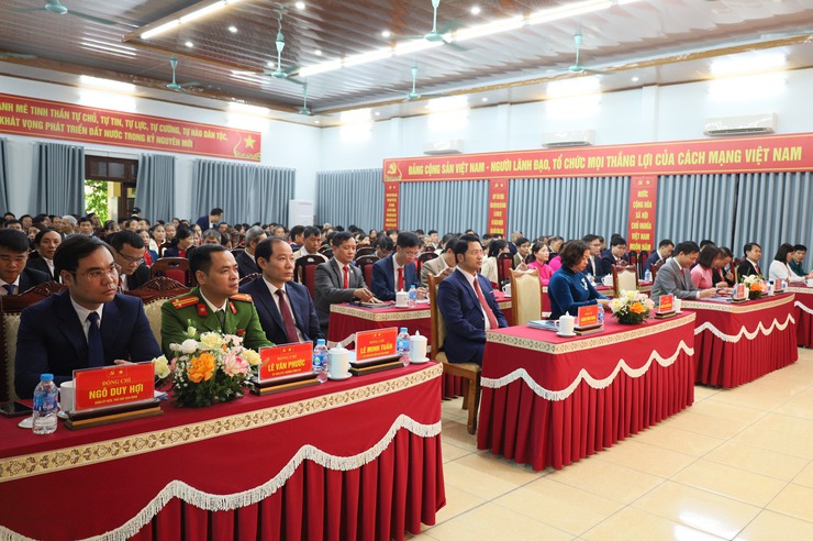 HĐND xã Cổ Đô khóa XXI tổ chức Kỳ họp thứ Ba – Kỳ họp cuối năm 2025- Ảnh 1.