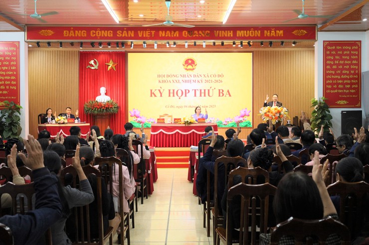 HĐND xã Cổ Đô khóa XXI tổ chức Kỳ họp thứ Ba – Kỳ họp cuối năm 2025- Ảnh 5.