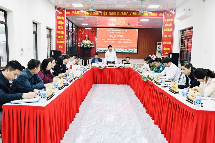 ĐẢNG UỶ XÃ HOÀ XÁ TỔ CHỨC HỘI NGHỊ BCH ĐẢNG BỘ XÃ LẦN THỨ 4, XEM XÉT TRIỂN KHAI MỘT SỐ NHIỆM VỤ QUAN TRỌNG - Ảnh 1.