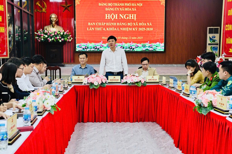 ĐẢNG UỶ XÃ HOÀ XÁ TỔ CHỨC HỘI NGHỊ BCH ĐẢNG BỘ XÃ LẦN THỨ 4, XEM XÉT TRIỂN KHAI MỘT SỐ NHIỆM VỤ QUAN TRỌNG - Ảnh 4.