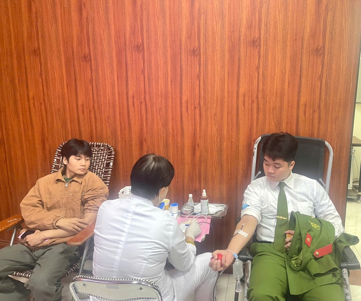 XÃ VĨNH THANH TỔ CHỨC NGÀY HỘI HIẾN MÁU TÌNH NGUYỆN NĂM 2025- Ảnh 10.