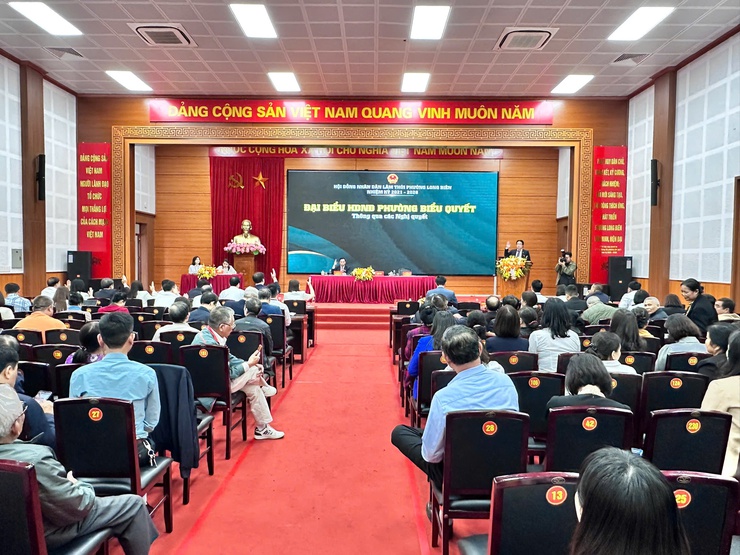 Hội đồng nhân dân lâm thời Phường Long Biên, nhiệm kỳ 2021-2026 tổ chức thành công kỳ họp thứ ba- Ảnh 6.