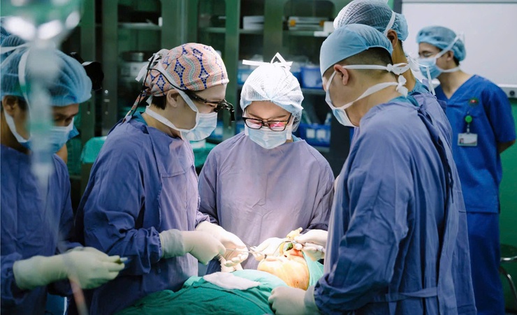 Đơn nguyên Phẫu thuật Hàm mặt, Bệnh viện Nhi Hà Nội: Trao nụ cười, gửi niềm tin- Ảnh 1.