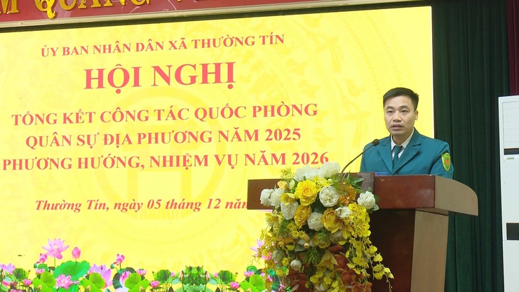 UBND xã Thường Tín khen thưởng 15 tập thể, 28 nhân có thành tích xuất sắc trong công tác Quân sự, Quốc phòng địa phương năm 2025.- Ảnh 3.