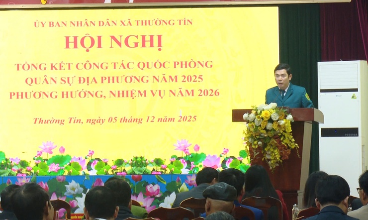 UBND xã Thường Tín khen thưởng 15 tập thể, 28 nhân có thành tích xuất sắc trong công tác Quân sự, Quốc phòng địa phương năm 2025.- Ảnh 4.