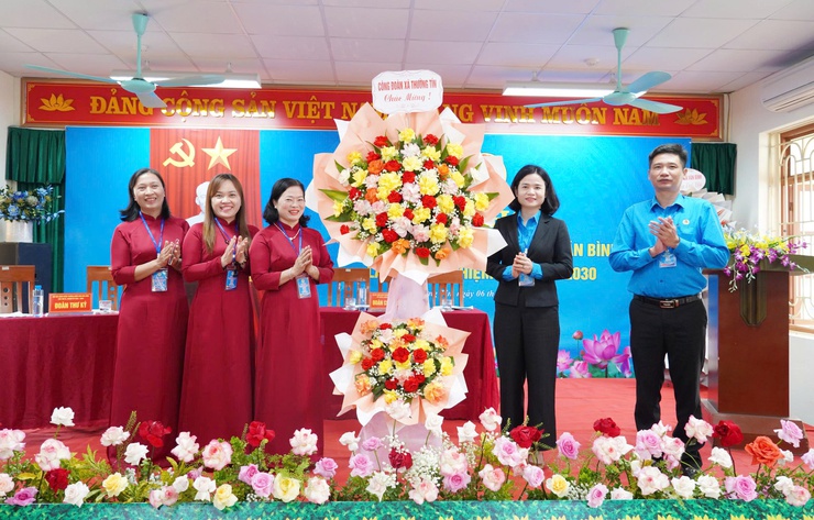 Đại hội Công đoàn trường mầm non Văn Bình- Ảnh 1.