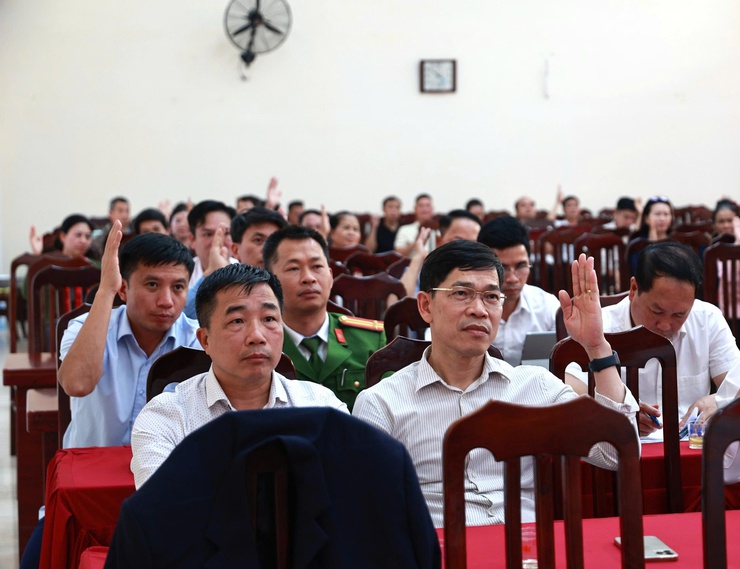 HĐND xã Ứng Thiên tổ chức Kỳ họp thứ hai, khóa I nhiệm kỳ 2021–2026- Ảnh 7.