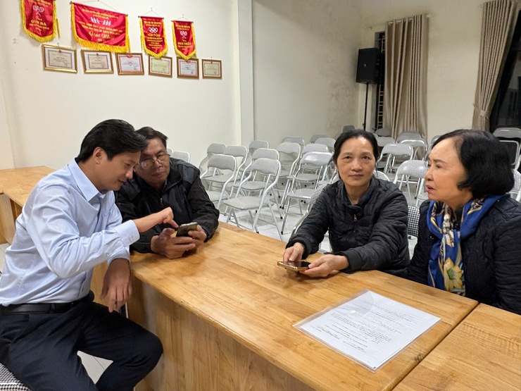 Phường Tây Hồ: Ra quân chiến dịch “phủ sóng” chữ ký số trên VNeID- Ảnh 8.