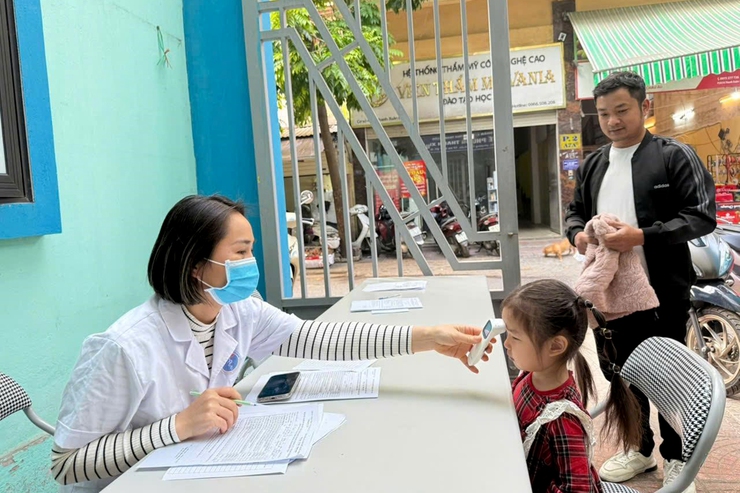 Phường Thanh Xuân tổ chức tiêm chủng bù liều các loại vắc xin trong chương trình tiêm chủng mở rộng cho trẻ nhập học tại các cơ sở giáo dục trên địa bàn- Ảnh 2.