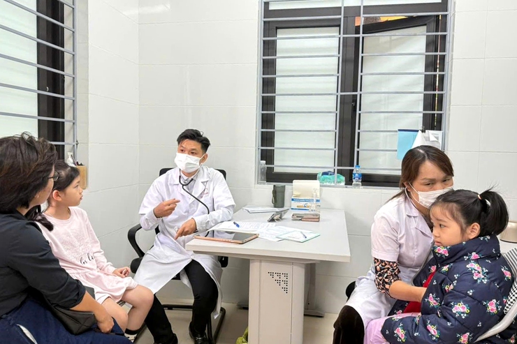 Phường Thanh Xuân tổ chức tiêm chủng bù liều các loại vắc xin trong chương trình tiêm chủng mở rộng cho trẻ nhập học tại các cơ sở giáo dục trên địa bàn- Ảnh 4.