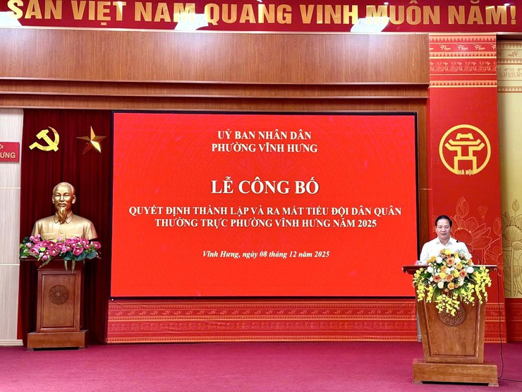 PHƯỜNG VĨNH HƯNG TỔ CHỨC LỄ CÔNG BỐ QUYẾT ĐỊNH THÀNH LẬP VÀ RA MẮT TIỂU ĐỘI DQTT PHƯỜNG VĨNH HƯNG NĂM 2025- Ảnh 4.