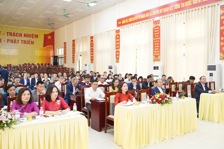 Kỳ họp thứ ba, HĐND xã Chuyên Mỹ khóa XXII, nhiệm kỳ 2021-2026- Ảnh 1.