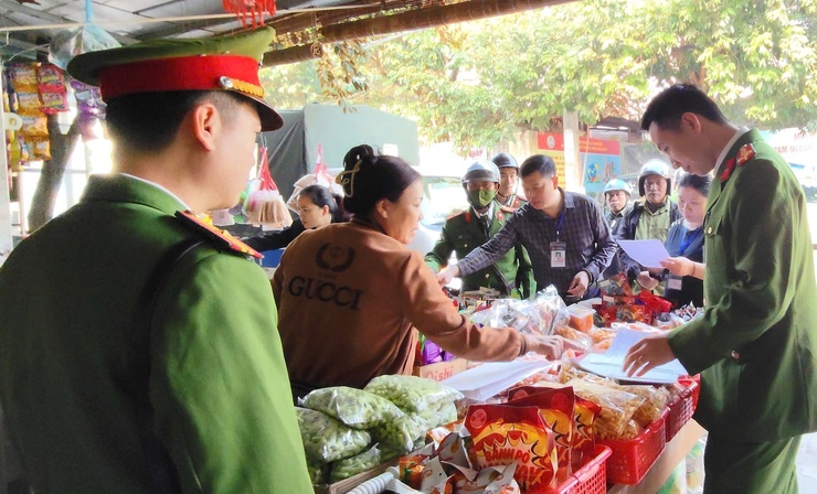 Đoài Phương vì một cổng trường an toàn vệ sinh thực phẩm- Ảnh 1.