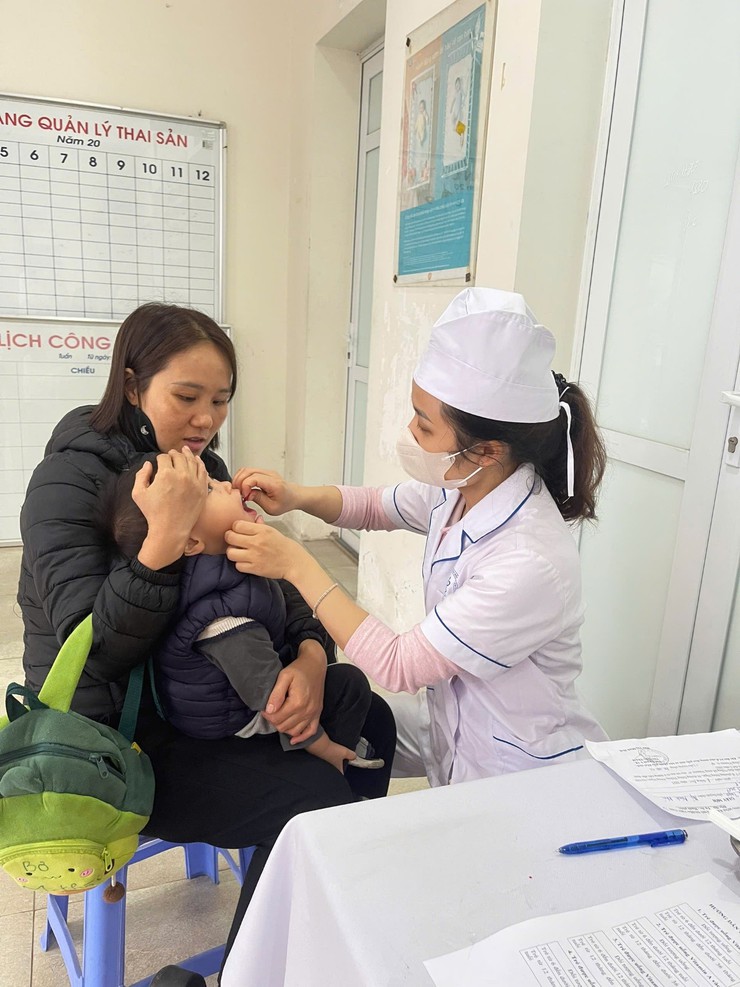 PHƯỜNG ĐÔNG NGẠC HOÀN THÀNH TỐT CHIẾN DỊCH BỔ SUNG VITAMIN A ĐỢT 2 NĂM 2025- Ảnh 5.