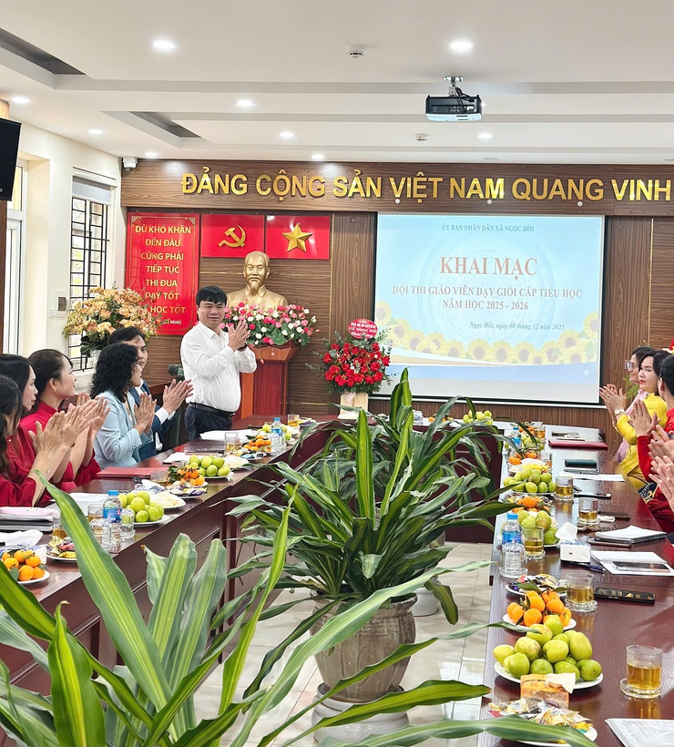 UBND XÃ NGỌC HỒI TỔ CHỨC KHAI MẠC HỘI THI GIÁO VIÊN DẠY GIỎI CẤP TIỂU HỌC NĂM HỌC 2025-2026- Ảnh 1.