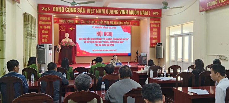  Hội nghị nghe báo cáo xây dựng mô hình “ Tổ dân phố, thôn không ma tuý” và mô hình  “ Camera giám sát an ninh” - Ảnh 1.