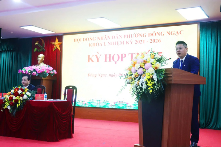KHAI MẠC KỲ HỌP THỨ 5 HĐND PHƯỜNG ĐÔNG NGẠC KHÓA I, NHIỆM KỲ 2021-2026- Ảnh 3.