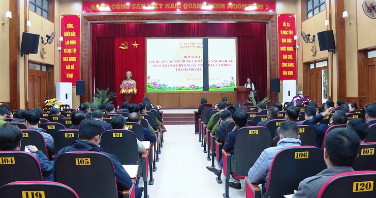 Tập huấn Nghị quyết số 33 của HĐND thành phố Hà Nội quy định việc áp dụng biện pháp yêu cầu ngừng cung cấp dịch vụ điện, nước.- Ảnh 3.
