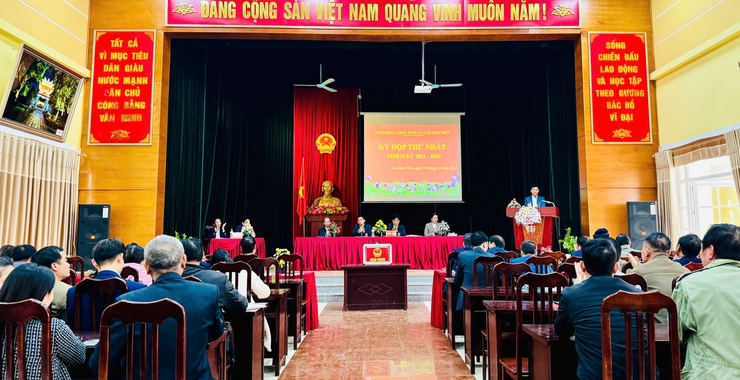 HĐND XÃ CAO SƠN TIẾN TỔ CHỨC KỲ HỌP THỨ NHẤT, NHIỆM KỲ 2021 - 2026- Ảnh 1.