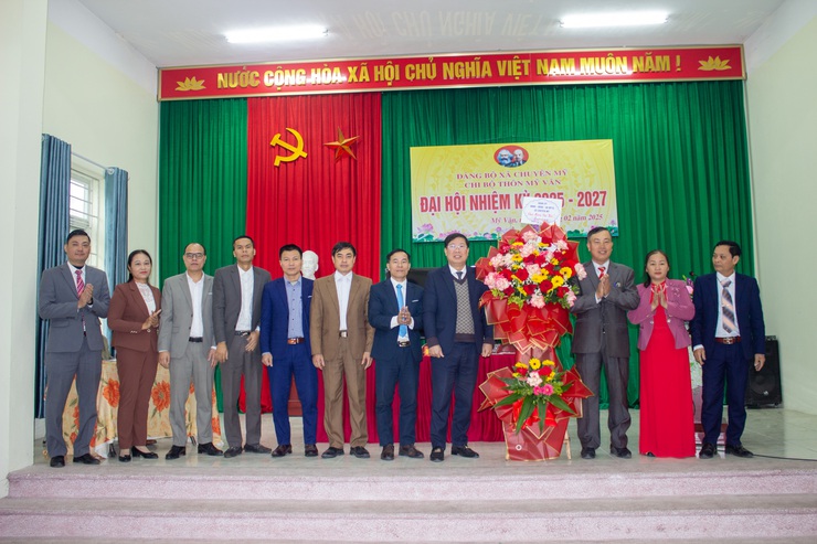Đại hội chi bộ thôn Mỹ Văn - Xã Chuyên Mỹ,  nhiệm kỳ 2025-2027- Ảnh 3.