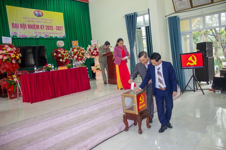 Đại hội chi bộ thôn Mỹ Văn - Xã Chuyên Mỹ,  nhiệm kỳ 2025-2027- Ảnh 11.