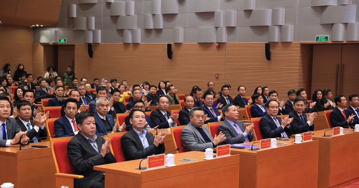 Hà Nội bổ nhiệm cán bộ các sở, ngành sau hợp nhất, sáp nhập- Ảnh 1.