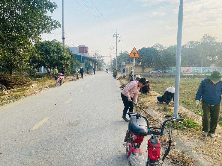 LIÊN BẠT ĐẨY MẠNH HƯỞNG ỨNG CUỘC THI "SÁNG - XANH - SẠCH - ĐẸP" NĂM 2025- Ảnh 1.