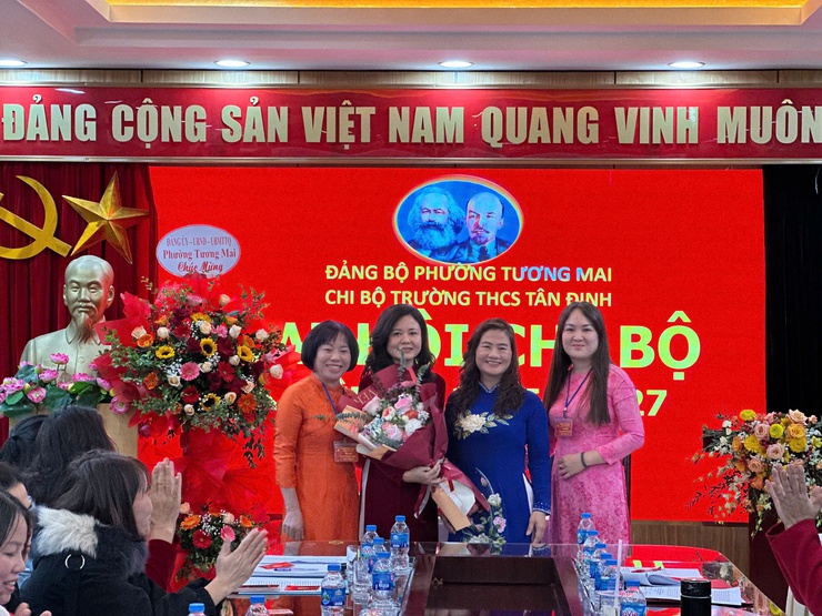 cấp ủy 23 chi bộ thuộc Đảng bộ phường Tương Mai nhiệm kỳ 2025 - 2027- Ảnh 21.