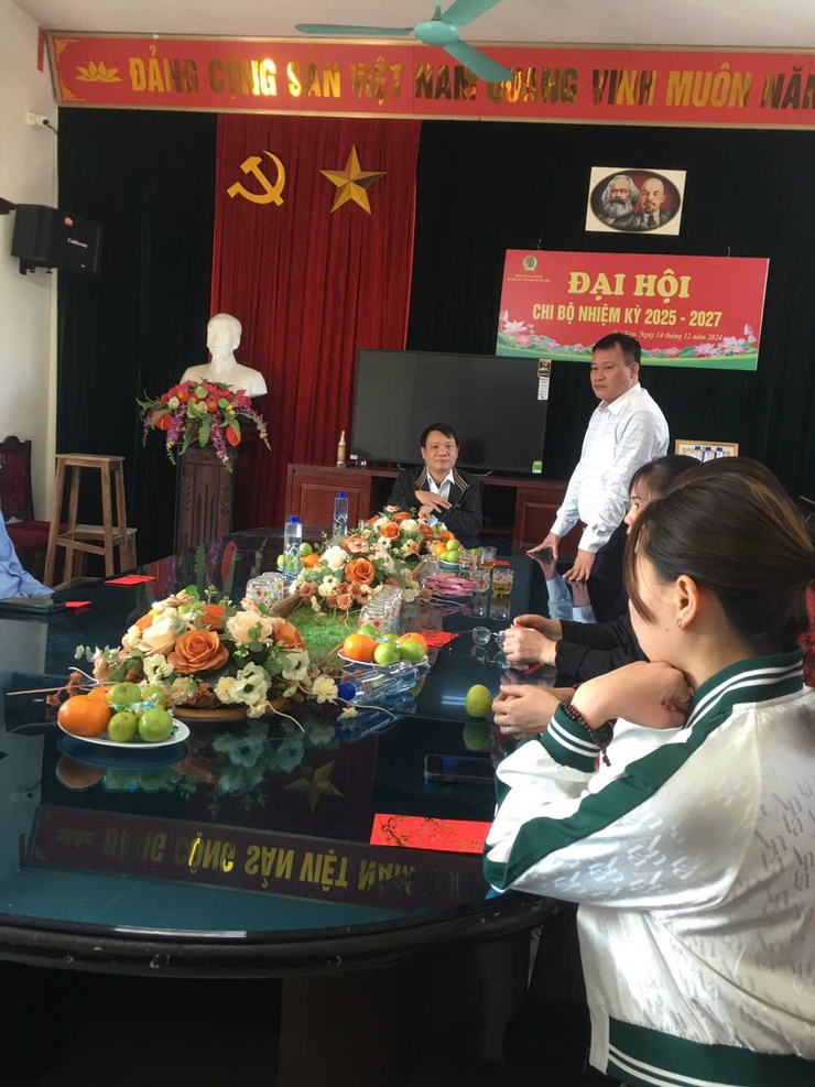 ĐOÀN LÃNH ĐẠO ĐU - HĐND - UBND - UB MTTQ XÃ ĐI THĂM VÀ CHÚC TẾT CÁC CHI BỘ TRÊN ĐỊA BÀN XÃ- Ảnh 2.