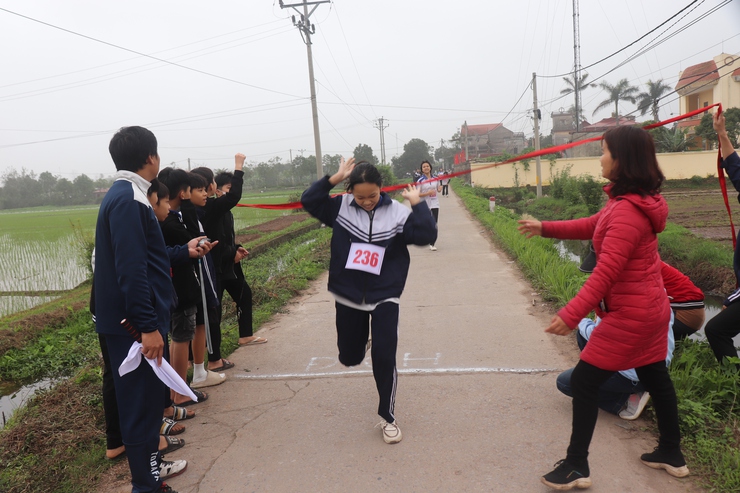  Ngày chạy Olympic "Vì sức khỏe toàn dân" và giải kiểm tra chạy phổ thông năm 2025- Ảnh 4.