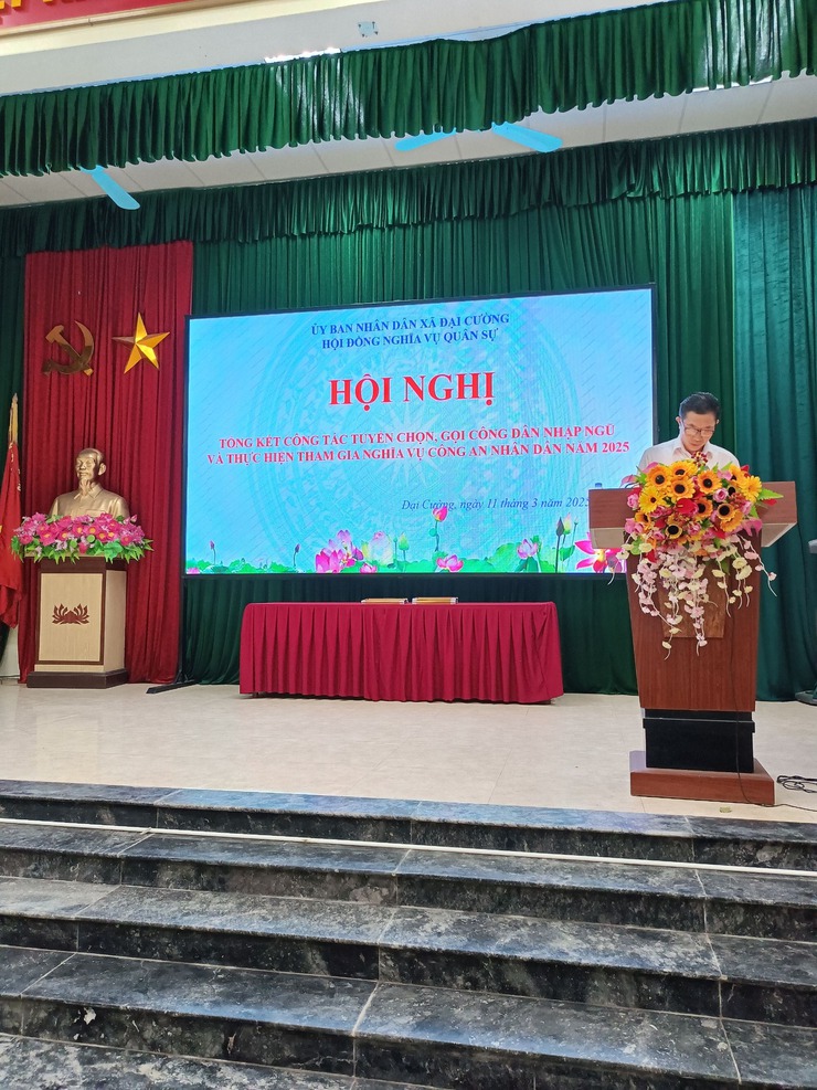 XÃ ĐẠI CƯỜNG TỔNG KẾT CÔNG TÁC TUYỂN CHỌN, GỌI CÔNG DÂN NHẬP NGŨ VÀ THAM GIA NGHĨA VỤ CÔNG AN NĂM 2025- Ảnh 2.