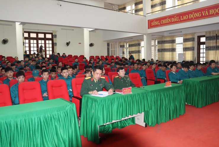 Ban Chỉ huy Quân sự quận huyện Phú Xuyên khai mạc huấn luyện Dân quân năm thứ nhất - Ảnh 1.