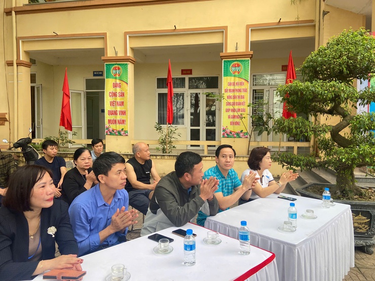 XÃ LIÊN BẠT TỔ CHỨC THÀNH CÔNG NGÀY CHẠY OLYMPIC VÌ SỨC KHOẺ TOÀN DÂN NĂM 2025- Ảnh 1.