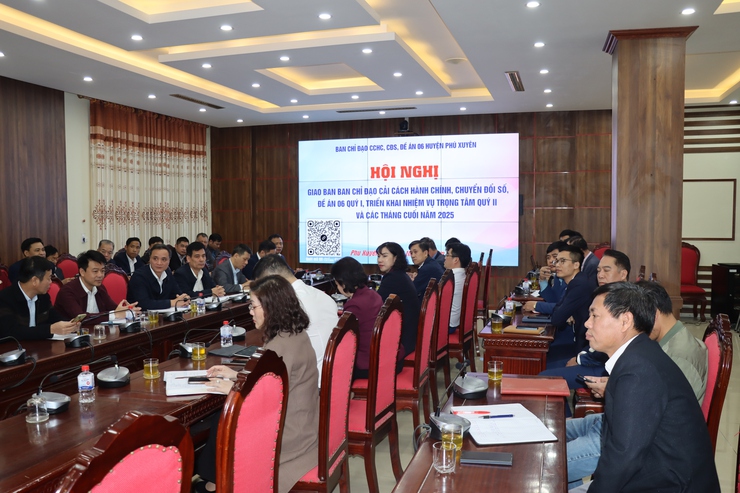 Giao ban công tác Cải cách hành chính, Chuyển đổi số và thực hiện Đề án 06 Quý I 2025

- Ảnh 3.