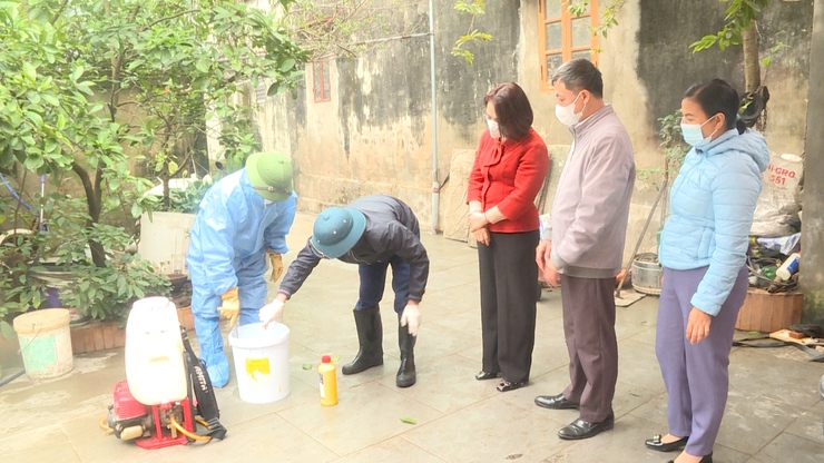 TRUNG TÂM DỊCH VỤ NÔNG NGHIỆP HUYỆN HOÀN THÀNH ĐỢT VỆ SINH TIÊU ĐỢT ĐẦU NĂM 2025.- Ảnh 1.