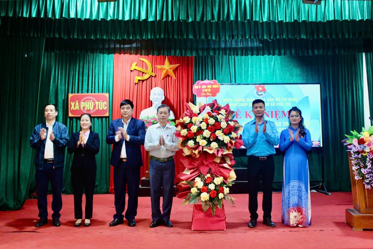 Đoàn thanh niên xã Phú Túc tổ chức kỷ niệm 94 năm ngày thành lập Đoàn TNCS Hồ Chí Minh - Ảnh 1.