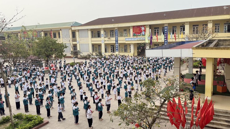 Thiết thực, ý nghĩa, ngày hội "Thiếu nhi vui khỏe - Tiến bước lên Đoàn"- Ảnh 2.