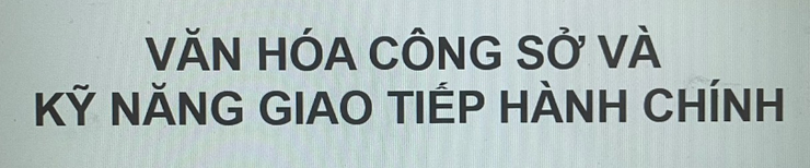 Phát động phong trào thi đua "Cán bộ, công chức, người lao động thực hiện văn hóa công sở và nơi công cộng" trên địa bàn xã Hòa Phú năm 2025- Ảnh 2.