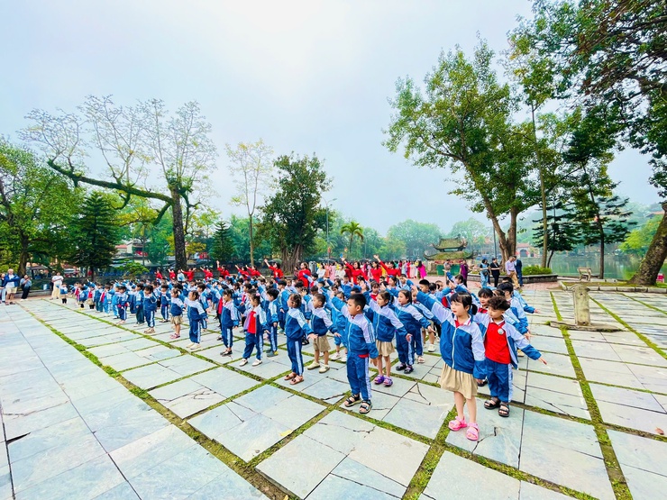TRƯỜNG MẦM NON SÀI SƠN C TỔ CHỨC THĂM QUAN VÀ TRẢI NGHIỆM TẠI KHU DI TÍCH QUỐC GIA ĐẶC BIỆT CHÙA THẦY- Ảnh 5.