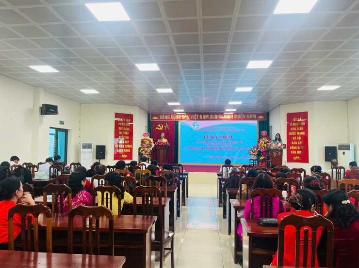 Hội LHPN Thị trấn Quốc Oai tổ chức lễ kỷ niệm 115 năm Ngày Quốc tế Phụ nữ (8/3/1910-8/3/2025) và 185 năm cuộc khởi nghĩa Hai Bà Trưng- Ảnh 1.