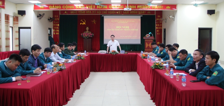 Cụm thi đua số 3 Ban chỉ huy quân sự huyện tổ chức hội nghị đăng kí thi đua năm 2025- Ảnh 1.
