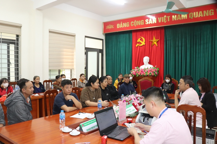               Hiệu quả nguồn vốn vay ưu đãi từ Ngân hàng 
                                Chính sách xã hội huyện - Ảnh 2.