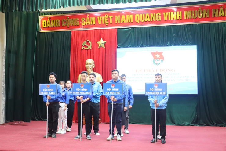 Cụm đoàn TTPX - Tân Dân ra quân Tháng Thanh niên năm 2025, phát động đợt thi đua cao điểm chào mừng Đại hội Đảng các cấp nhiệm kỳ 2025-2030- Ảnh 7.