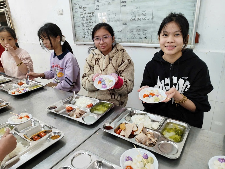 Tết hàn thực tại Trung tâm nuôi dưỡng trẻ khuyết tật Hà Nội- Ảnh 2.