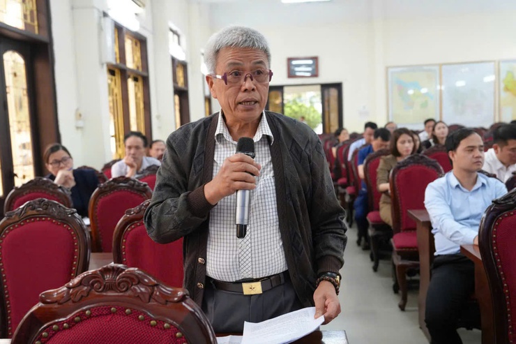 Tổ đại biểu Quốc hội thành phố Hà Nội tiếp xúc cử tri trước Kỳ họp thứ 9, Quốc hội khóa XV- Ảnh 3.