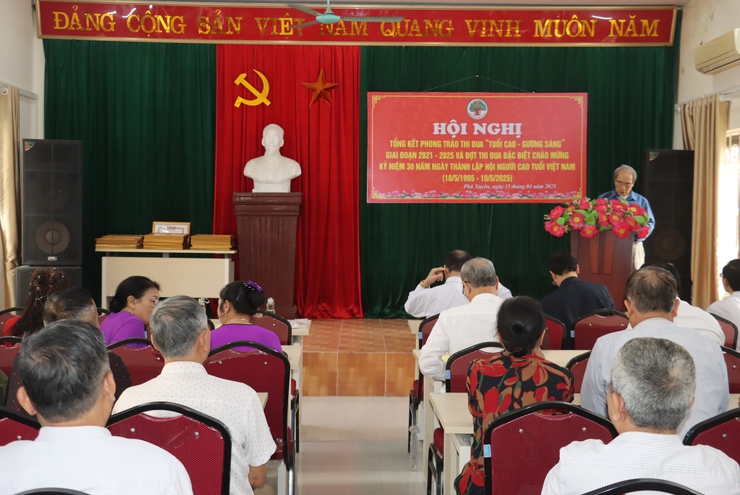 Hội Người cao tuổi huyện tổng kết phong trào thi đua “Tuổi cao - Gương sáng” giai đoạn 2021 – 2025- Ảnh 1.